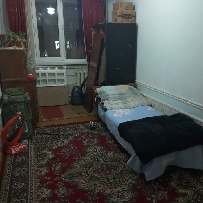 Квартира Сотилади Феруза массив