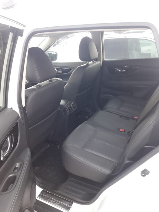 Продам автомобиль Nissan X-Trail 2021г