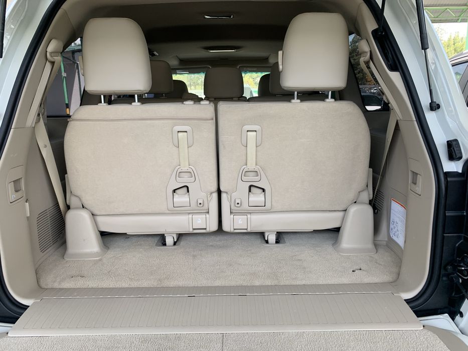 Toyota Land cruiser 200..
