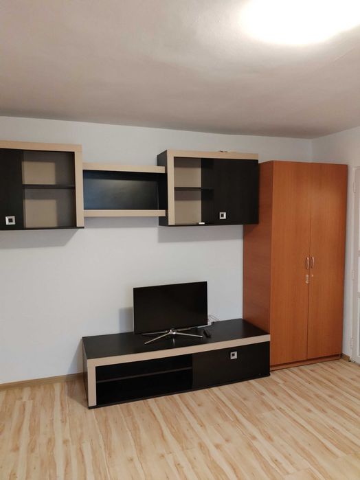 Închiriere garsonieră