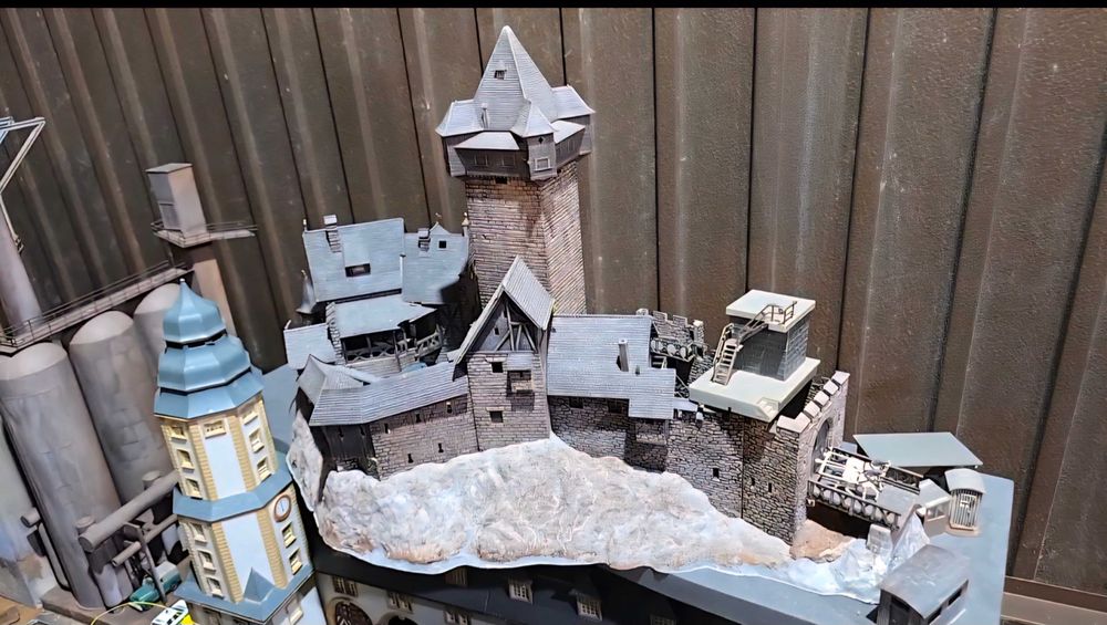 Castel scara H0 mare