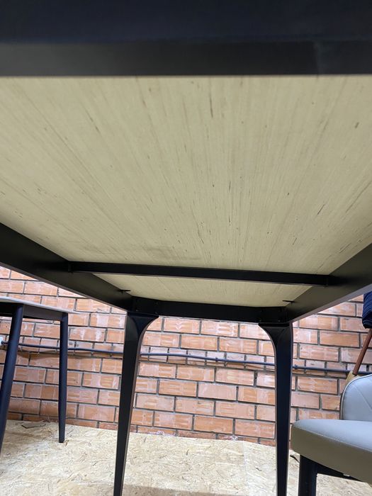 Продам стул со стульями