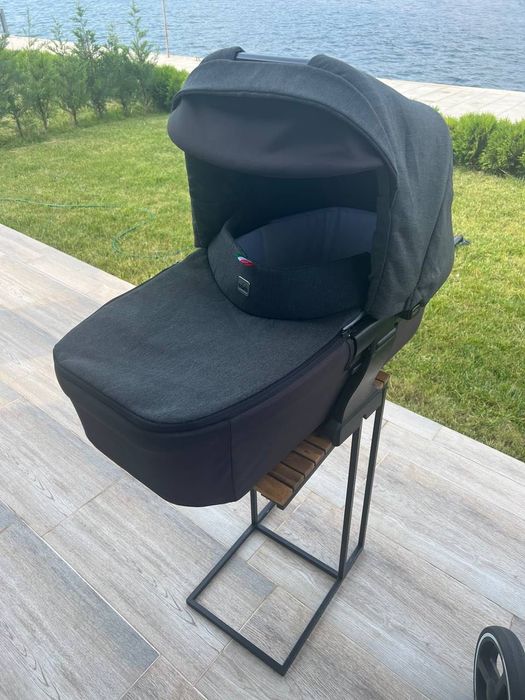 Бебешки комбинирана количка