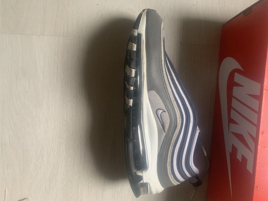 Продавам оригинални маратонки номер 41