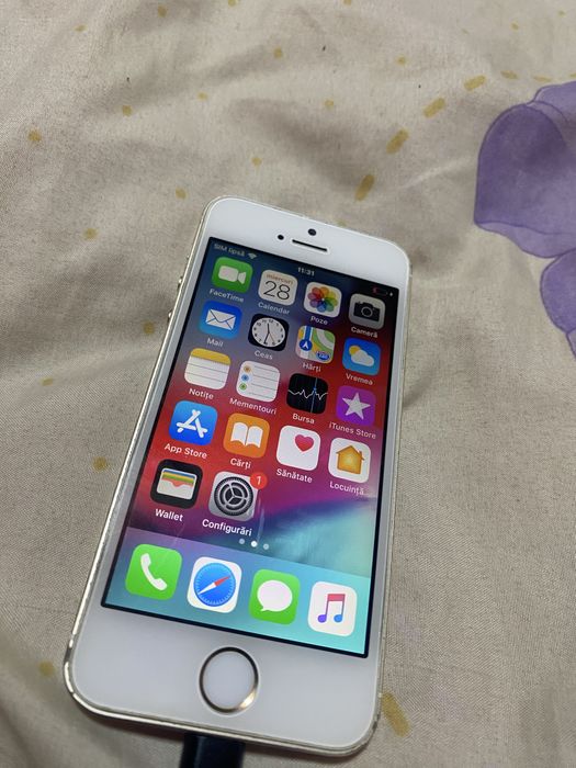 Iphone 5s ,culoare gold