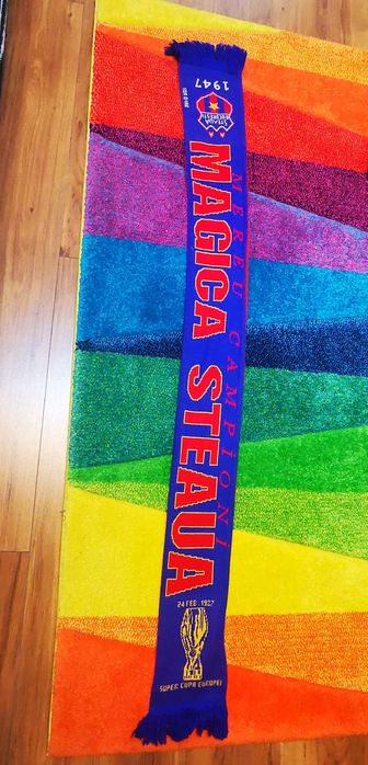 Fular Steaua București