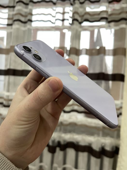 Продам Айфон 11 Iphone 11