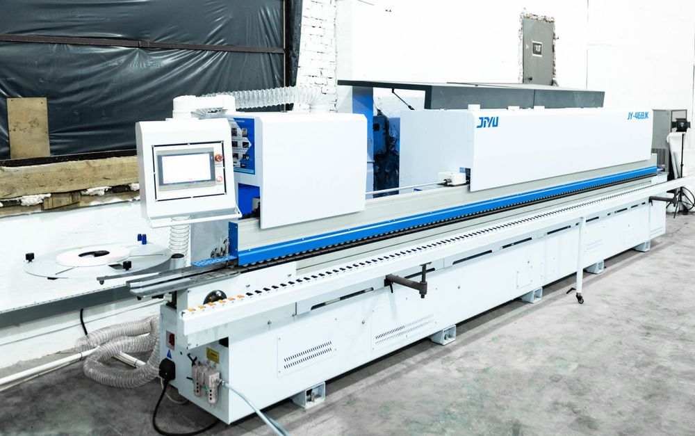Кромкооблицовочный станок JIYU JY-468JK