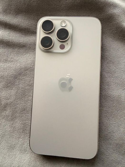 IPhone 15 pro max 256