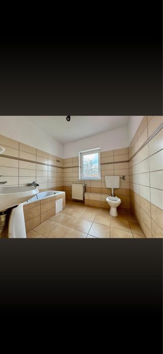 Casa de inchiriat Zona Elisabetin 311 mp cu teren de 500 mp