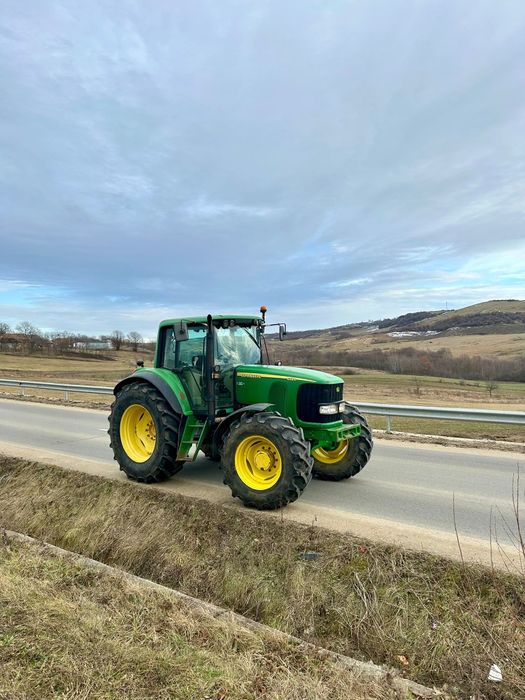Tractor john deere 6520