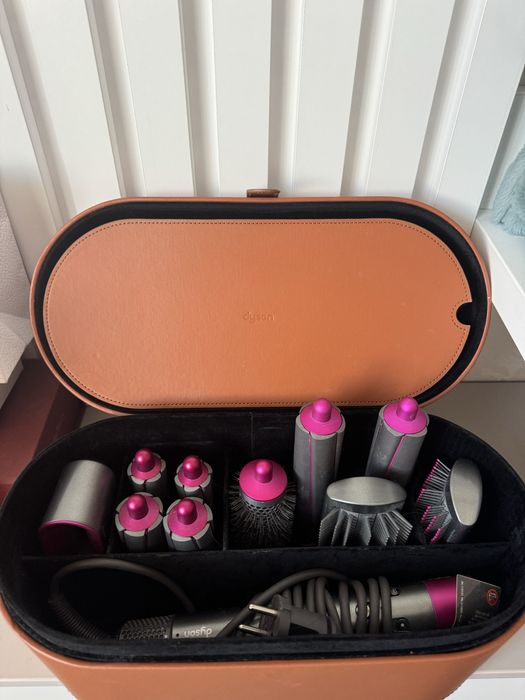 Dyson Airwrap Complete със съхранителна кутия