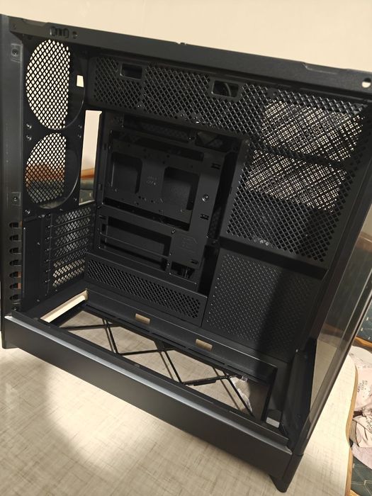 Корпус Montech hs02 новый!