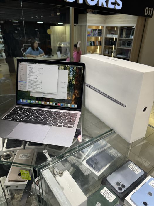 Macbook M1 8/256 98% 35циклов