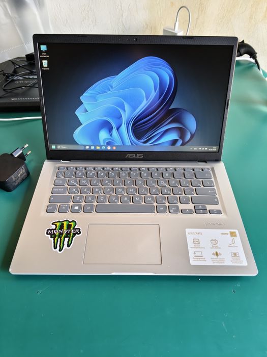 4x ядерный Ноутбук Asus