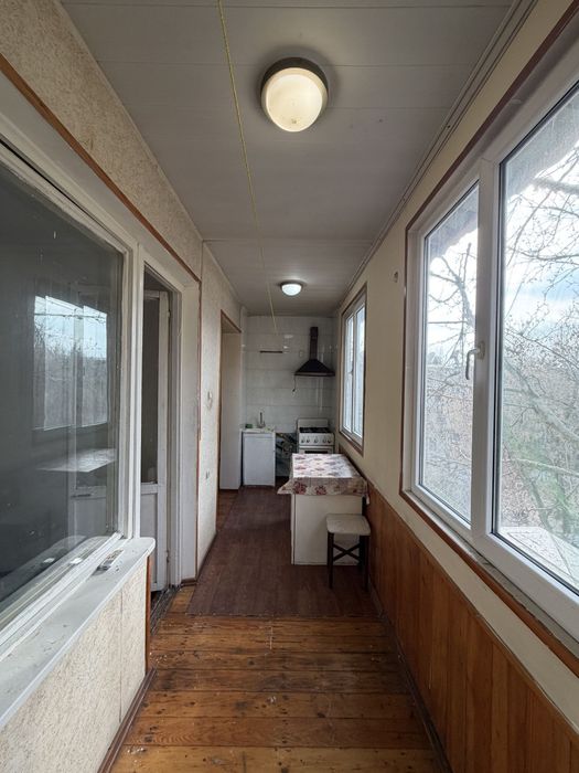 Юнусабад 11 квартал. Продается  квартира  3/3/4