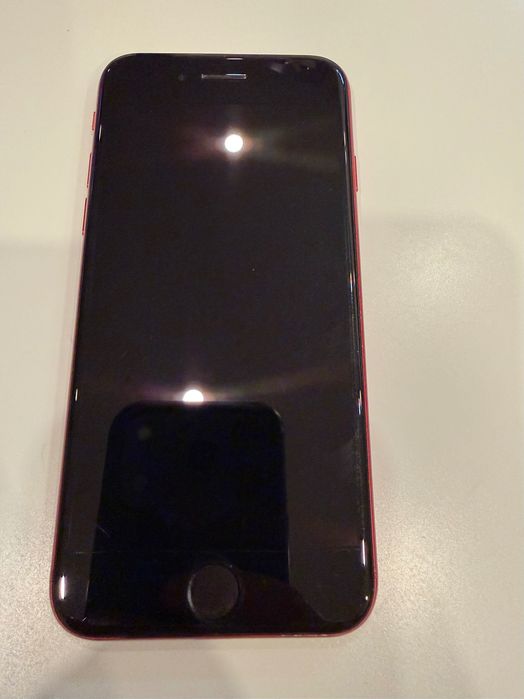 iPhone SE  128GB RED