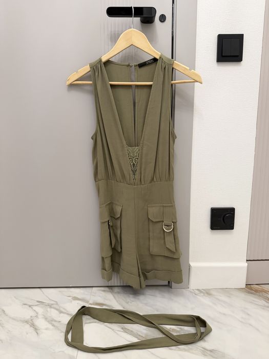 Guess комбинезон размер XS-S