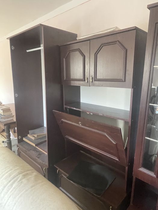 Шкаф сатылады.