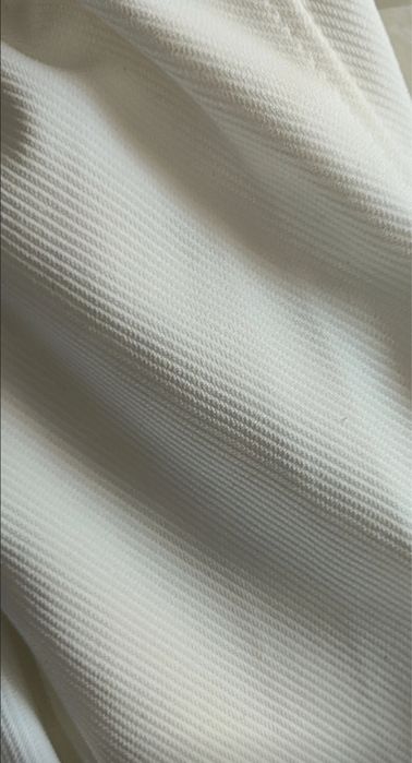 Продам Новые белые брюки