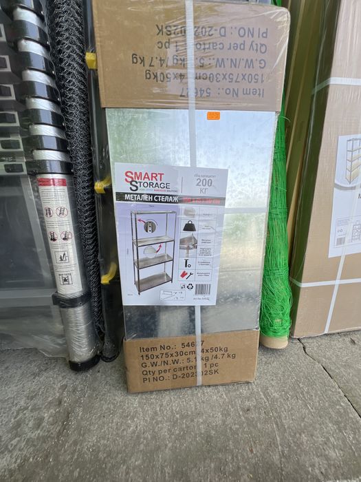 Метален стелаж 150 х 75 х 30 четири рафта по 50 кг