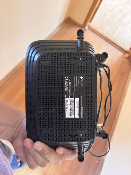 Продам Wi-Fi роутер TP-Link Archer AX20