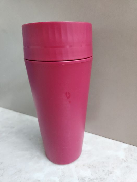 Tupperware термокружка , объем 470мл