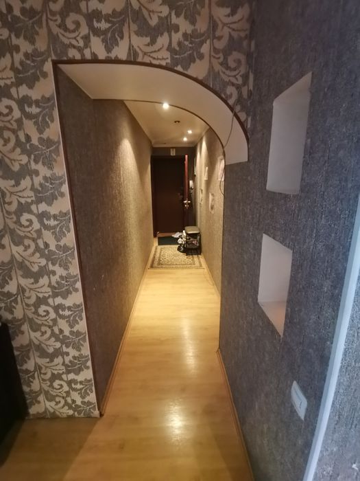 Продаётся 5-ком кв-ра. Улица Керамическся 76