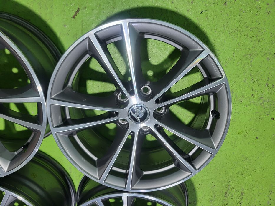 17 5x112 Skoda лети джанти 5х112 шкода