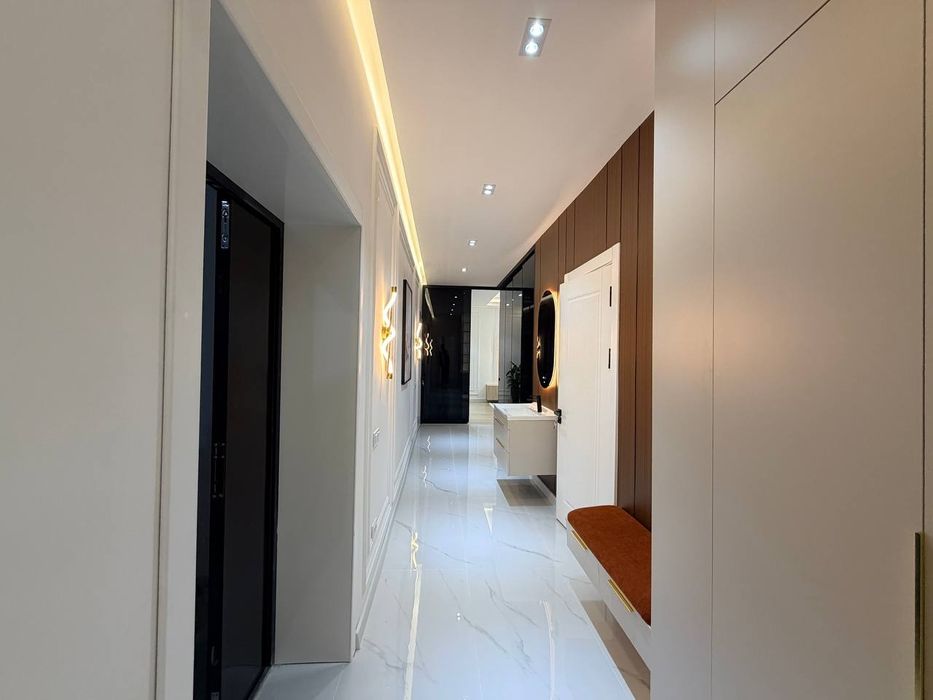 КАМИШ гамбург ёнида янги домда 3 хонали квартира сотилади