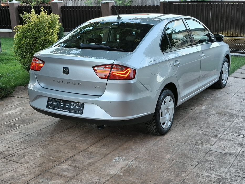 SEAT Toledo 2018 — imagine 4
