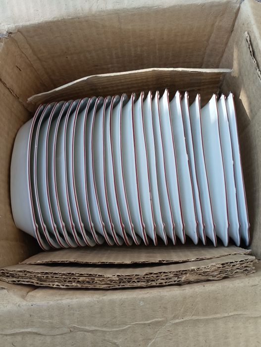 Ретро български чиний-нови