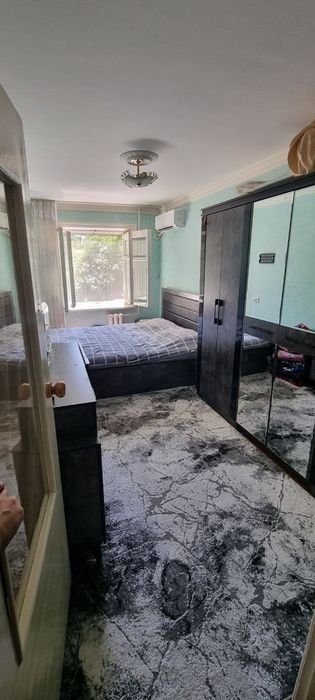 Продаётся своя квартира (без маклера) на Алмазарский р-н каракамыш 1/2