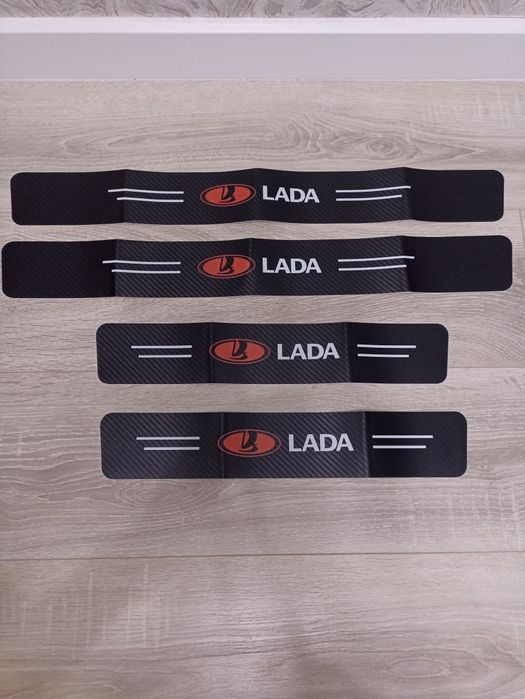 Накладка на пороги