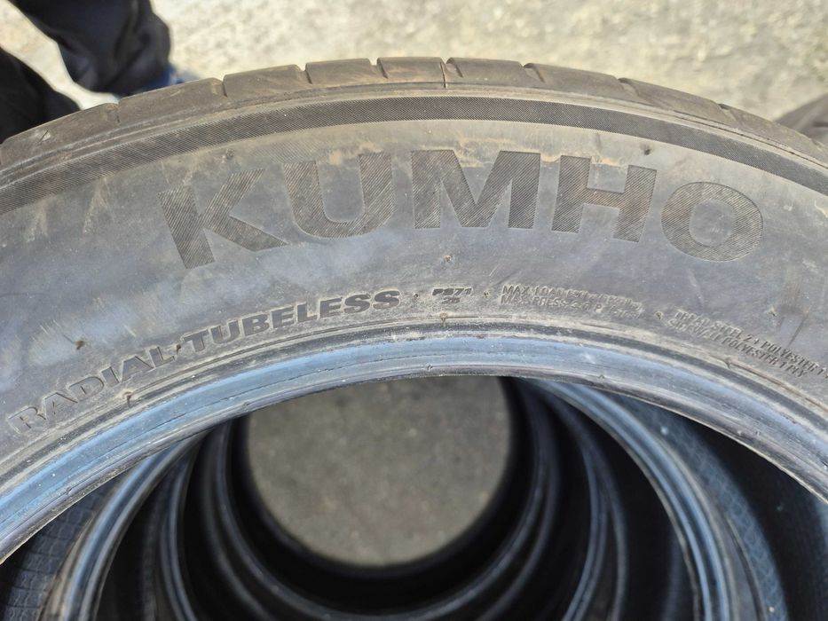 4 Anvelope de VARA - 215/55/18 - KUMHO - CA UNELE NOI - DOT 2024 !
