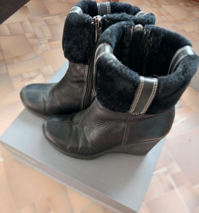 Продам женские сапожки