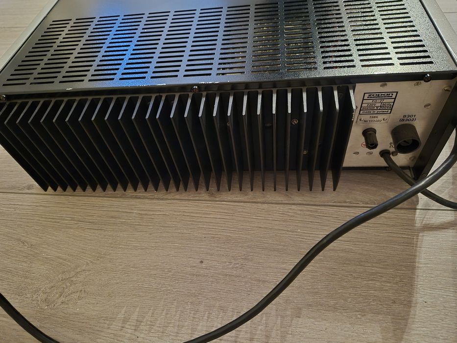 Generator de semnal de vânzare