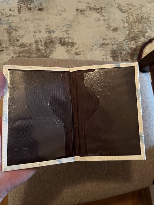 Продам чехол  для паспорта