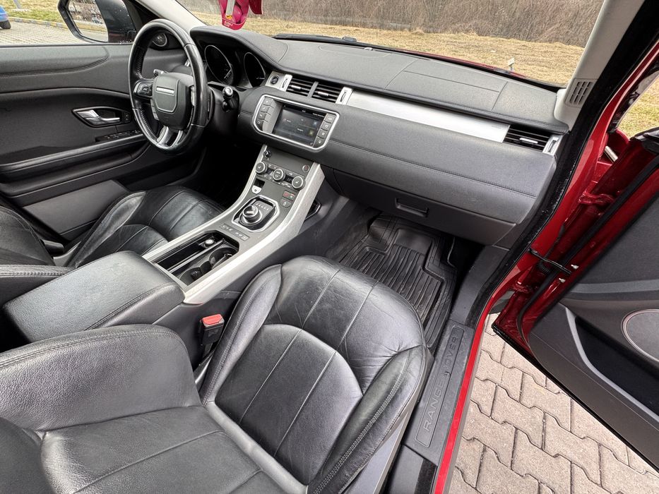 Range Rover Evoque 2.0d Facelift 2017 fara avarii impecabil