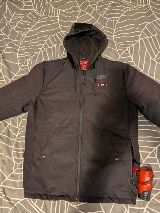 Geaca cu încălzire Milwaukee, completa