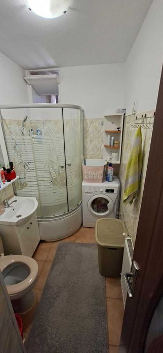 Apartament două camere de închiriat