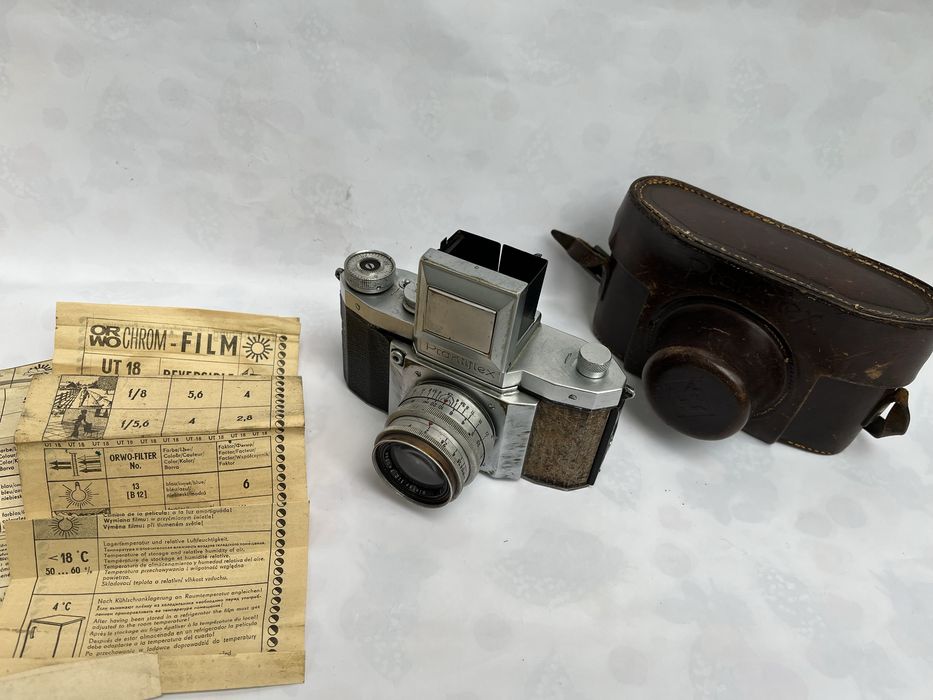 Aparat foto  cu obiectiv Zeiss Biotar 58mm F2 ,varianta mica