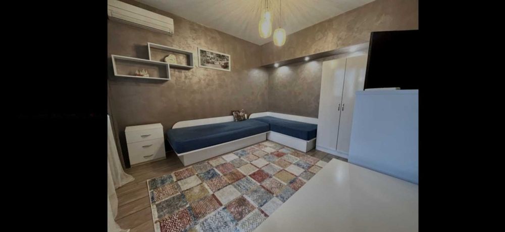 Дава се под наем Тристаен апартамент в София, Модерно предградие - 67 кв.м за 500 € - Снимка #1