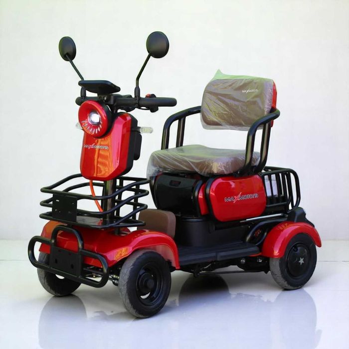 Електрическа триместна четириколка MaxMotors Х4 1500W