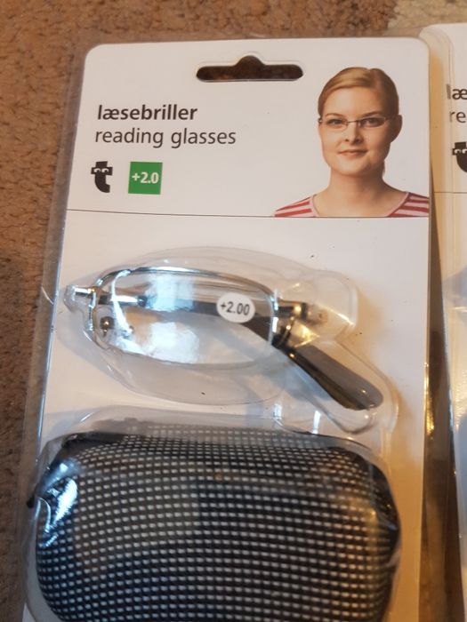 Ochelari vedere diferite dioptri.