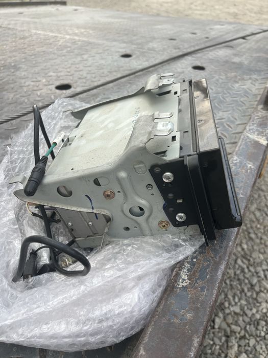 Автомагнитола JVC