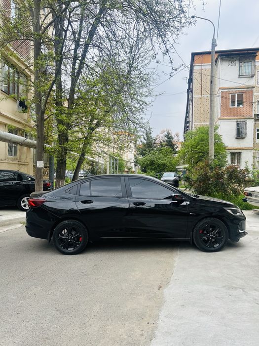 Onix Redline sotiladi