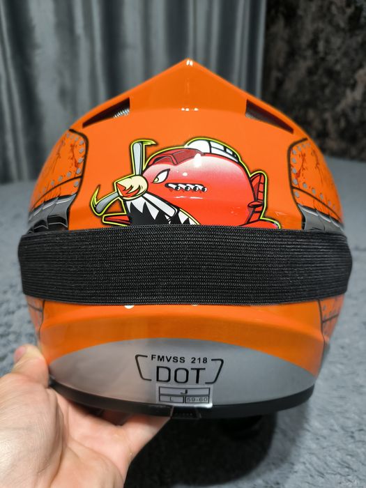 Продам мотошлем в хорошем состоянии