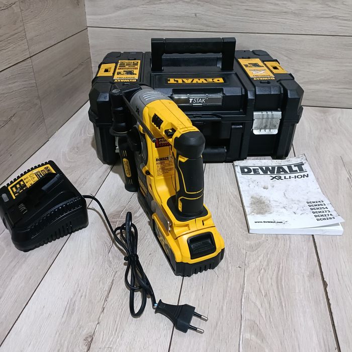 Rotopercutor SDS Plus DeWalt DCH273