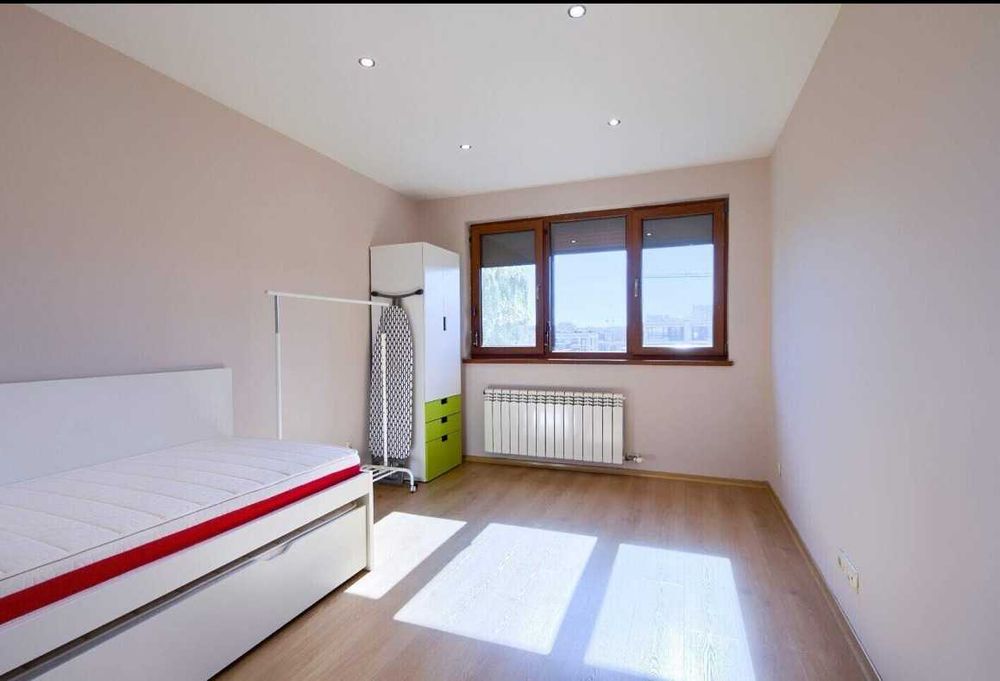 Дава се под наем Тристаен апартамент в София, Витоша - 87 кв.м за 850 € - Снимка #11